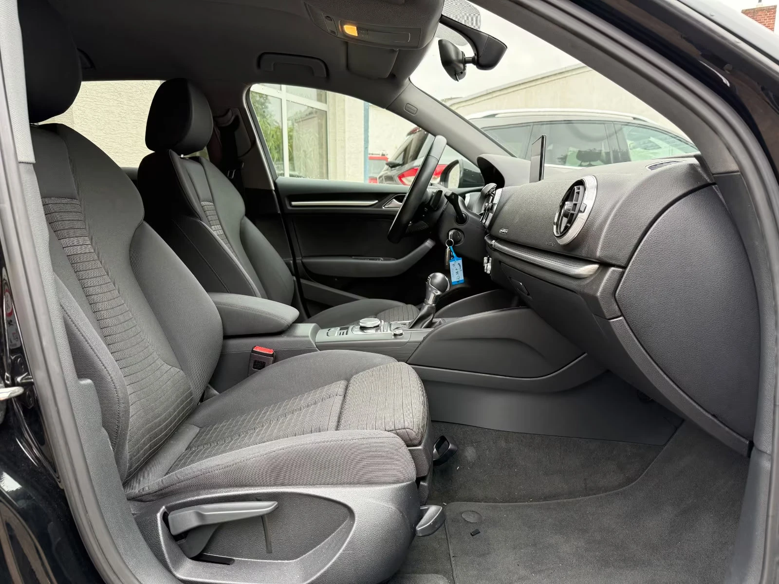 Audi A3 40TDI/184HP/QUATTRO/NAVI/AUTOMATIC/135D - изображение 8