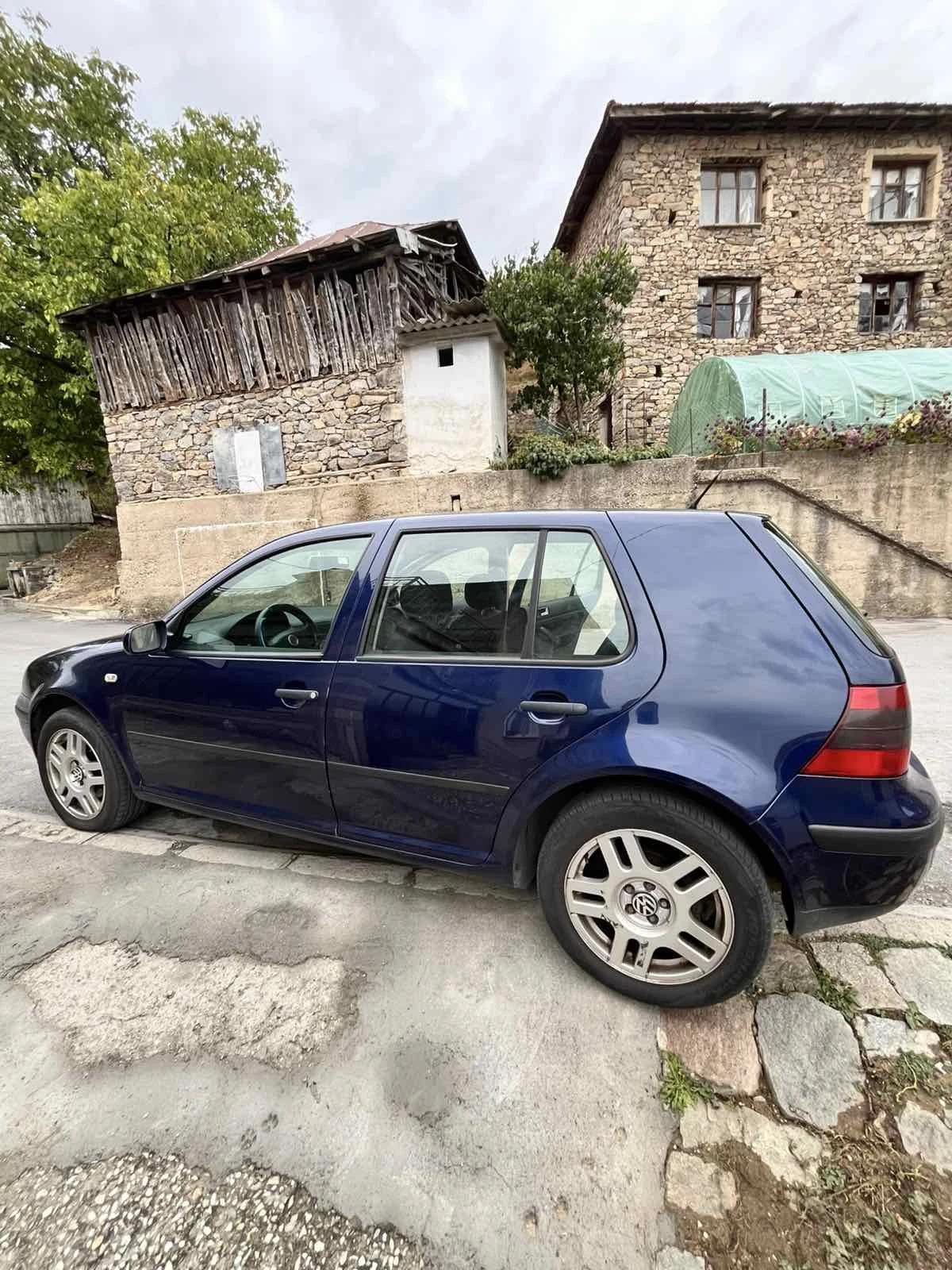 VW Golf | Mobile.bg   3
