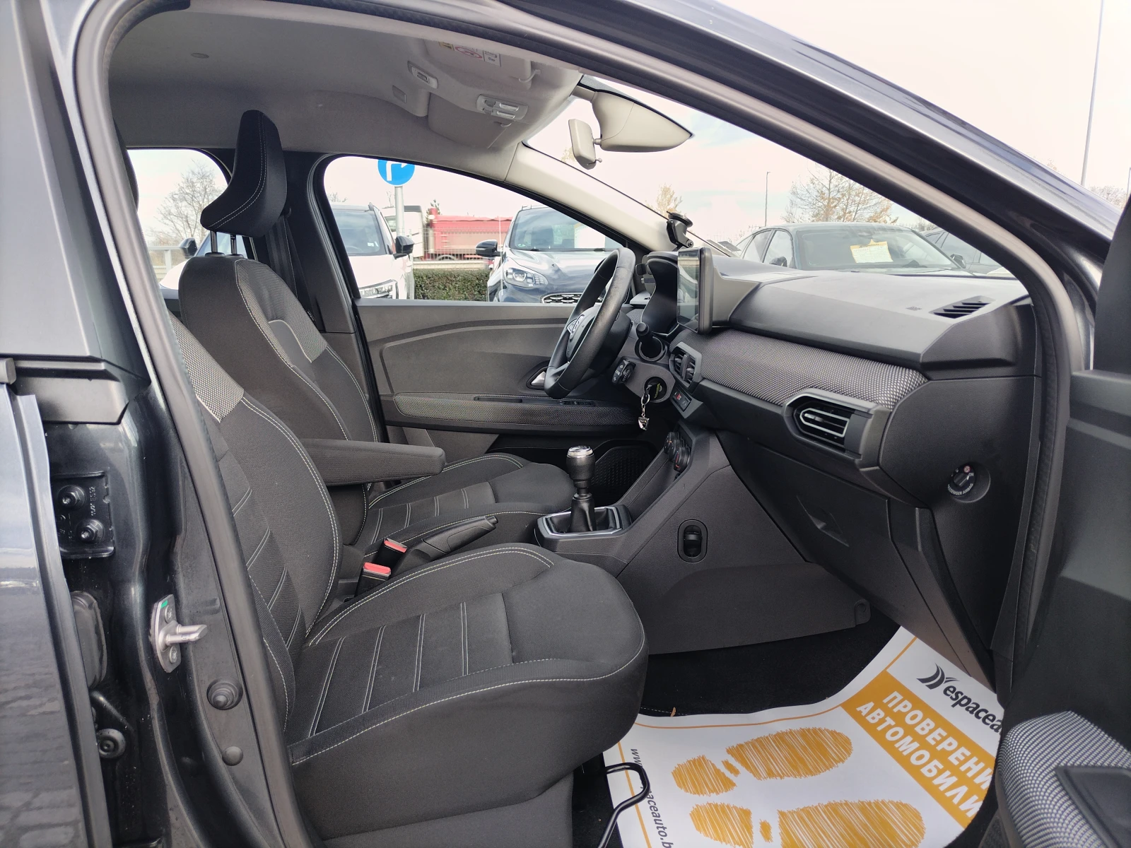 Dacia Logan 1.0TCe 100 .. // 6.  150 00 | Mobile.bg   12