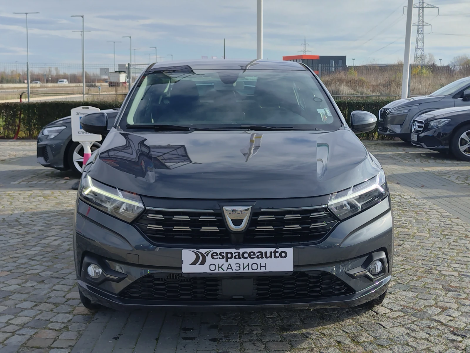 Dacia Logan 1.0TCe 100 к.с. Газ/Бензин/Гаранция 6г. или 150 00 - изображение 2