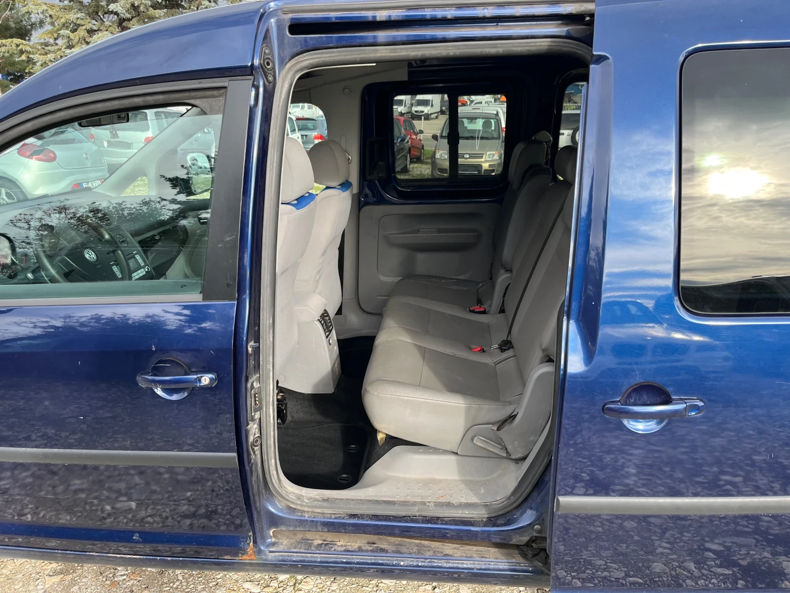 VW Caddy 1.9TDI КЛИМАТИК - изображение 8