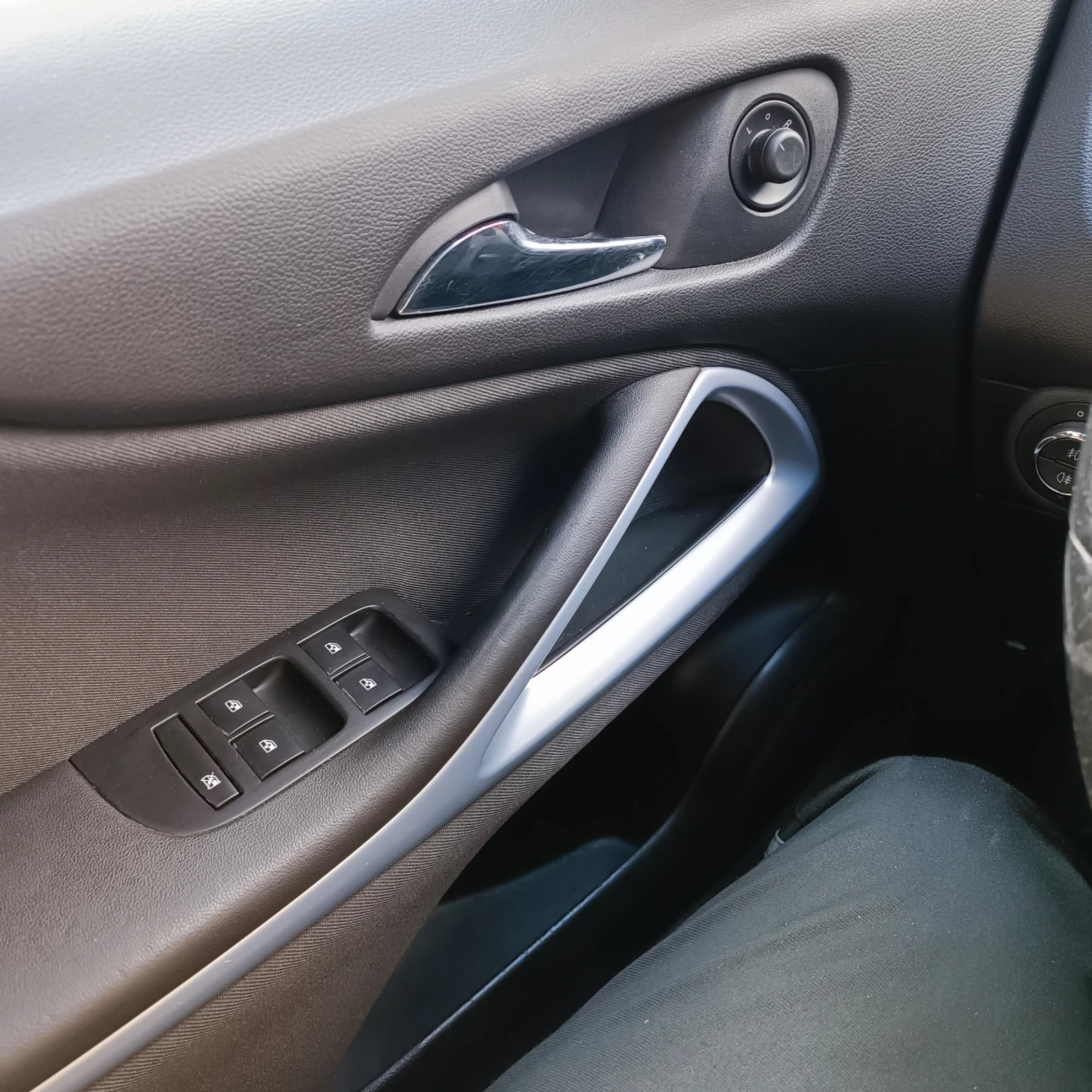 Opel Zafira Туарер газ бензин - изображение 6