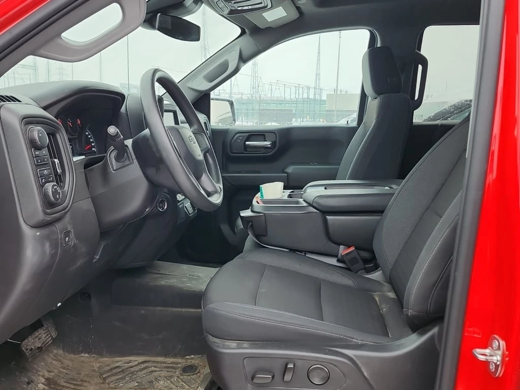 Chevrolet Silverado * CUSTOM TRAIL BOSS CREW CAB SHORT BED * CARFAX *  - изображение 5