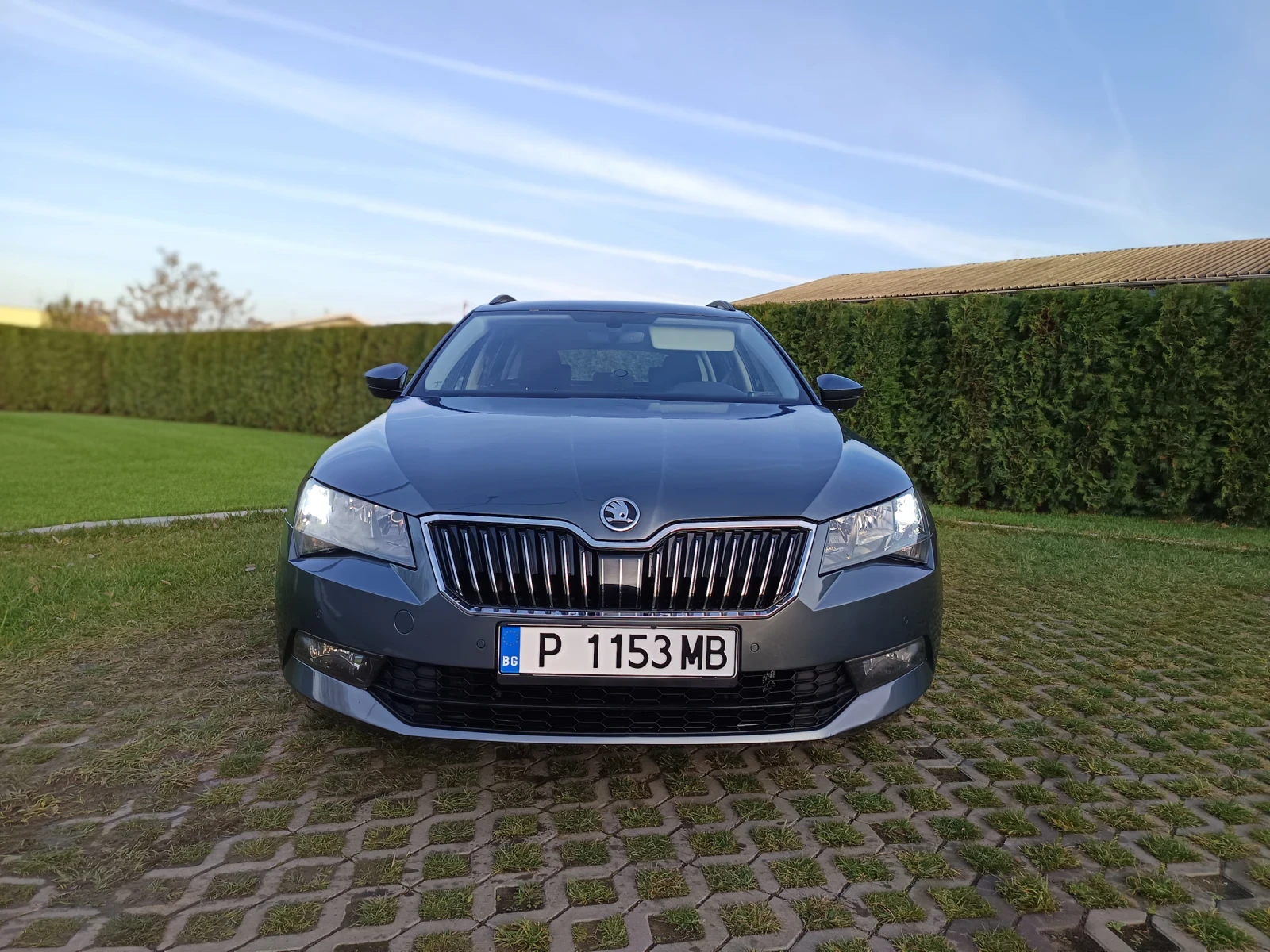 Skoda Superb  - изображение 2