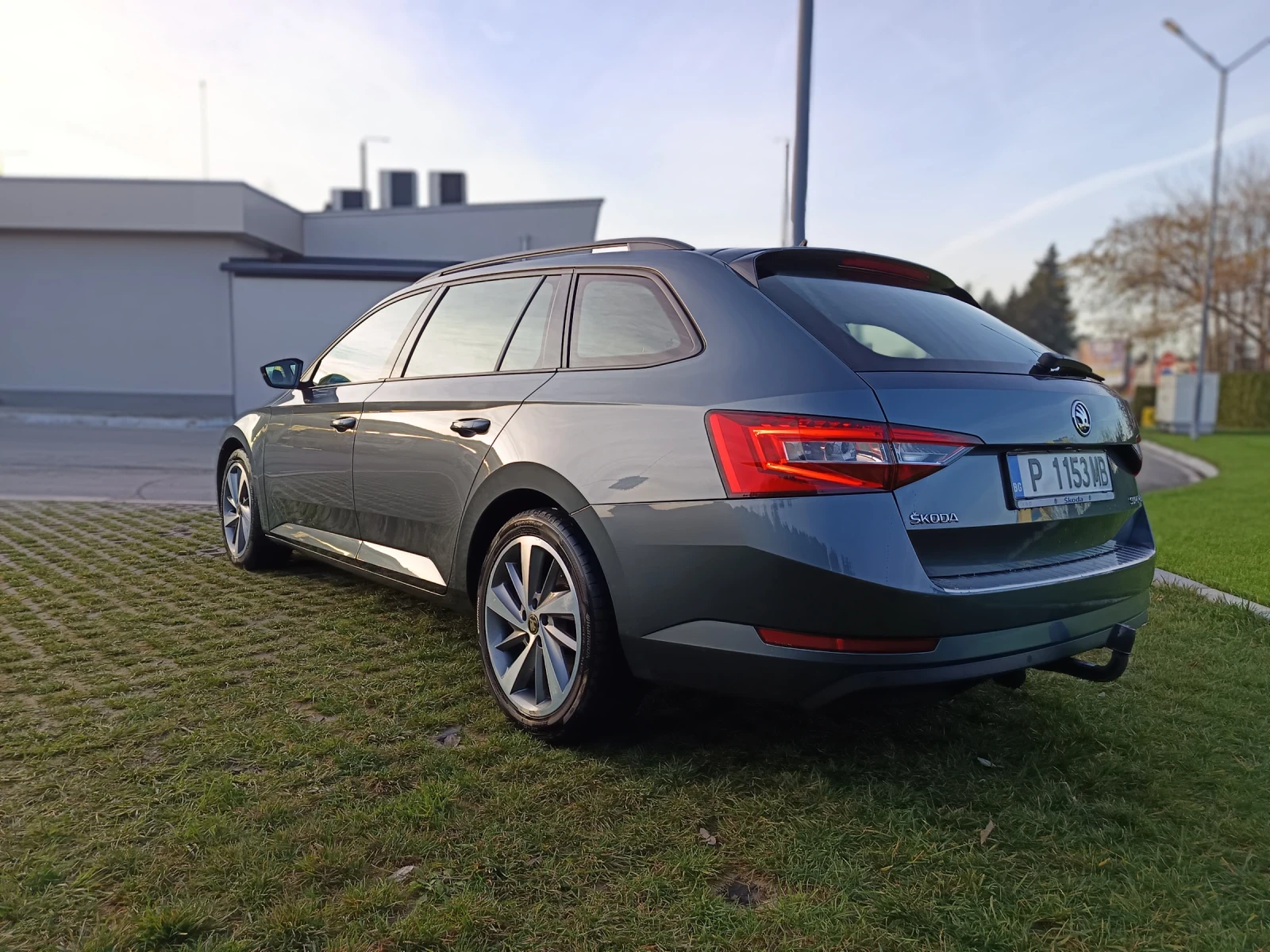 Skoda Superb  - изображение 4