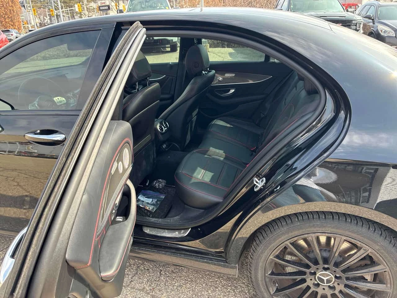 Mercedes-Benz E 53 AMG CARFAX/360/PANO/ОБДУХВАНЕ/BURMESTER, снимка 12 - Автомобили и джипове - 53788470