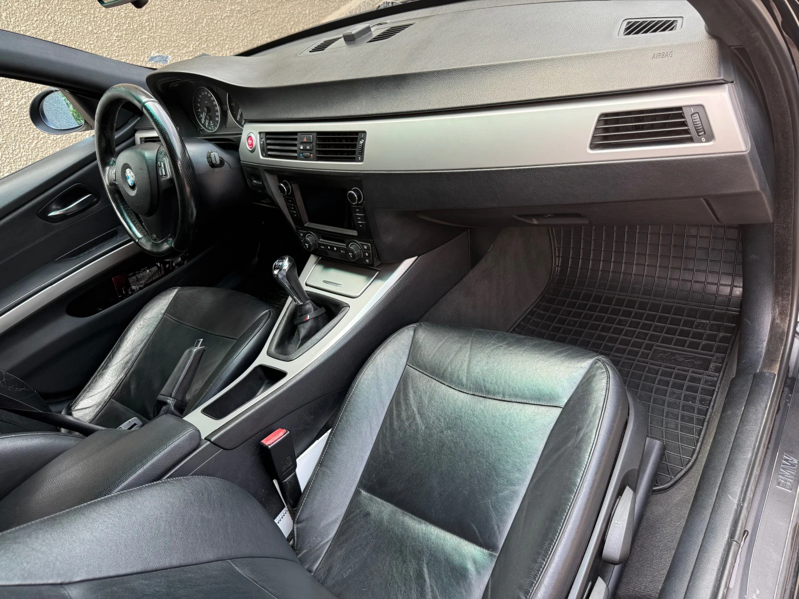 BMW 320, снимка 2 - Автомобили и джипове - 53932385