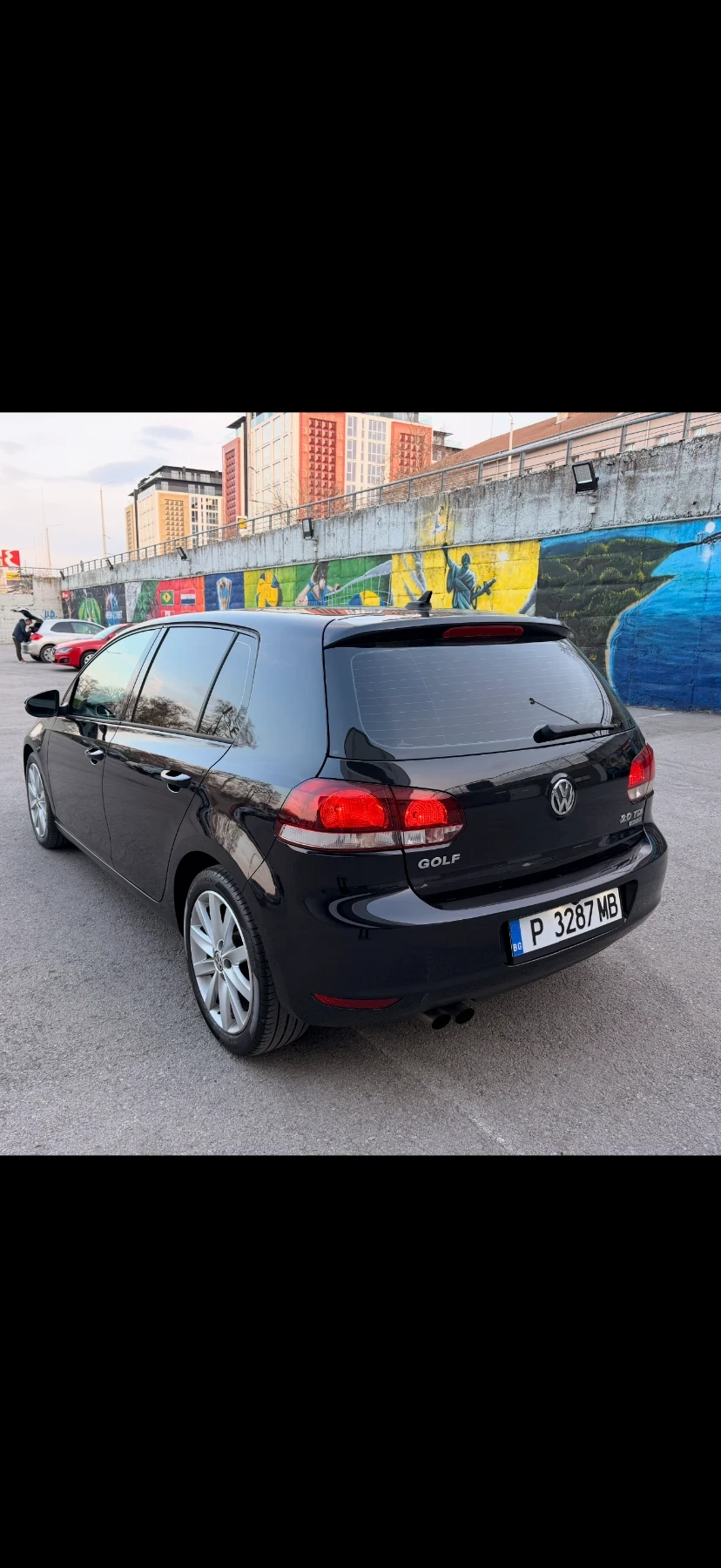 VW Golf 2.0TDI 4-Motion Highline, снимка 4 - Автомобили и джипове - 53967027