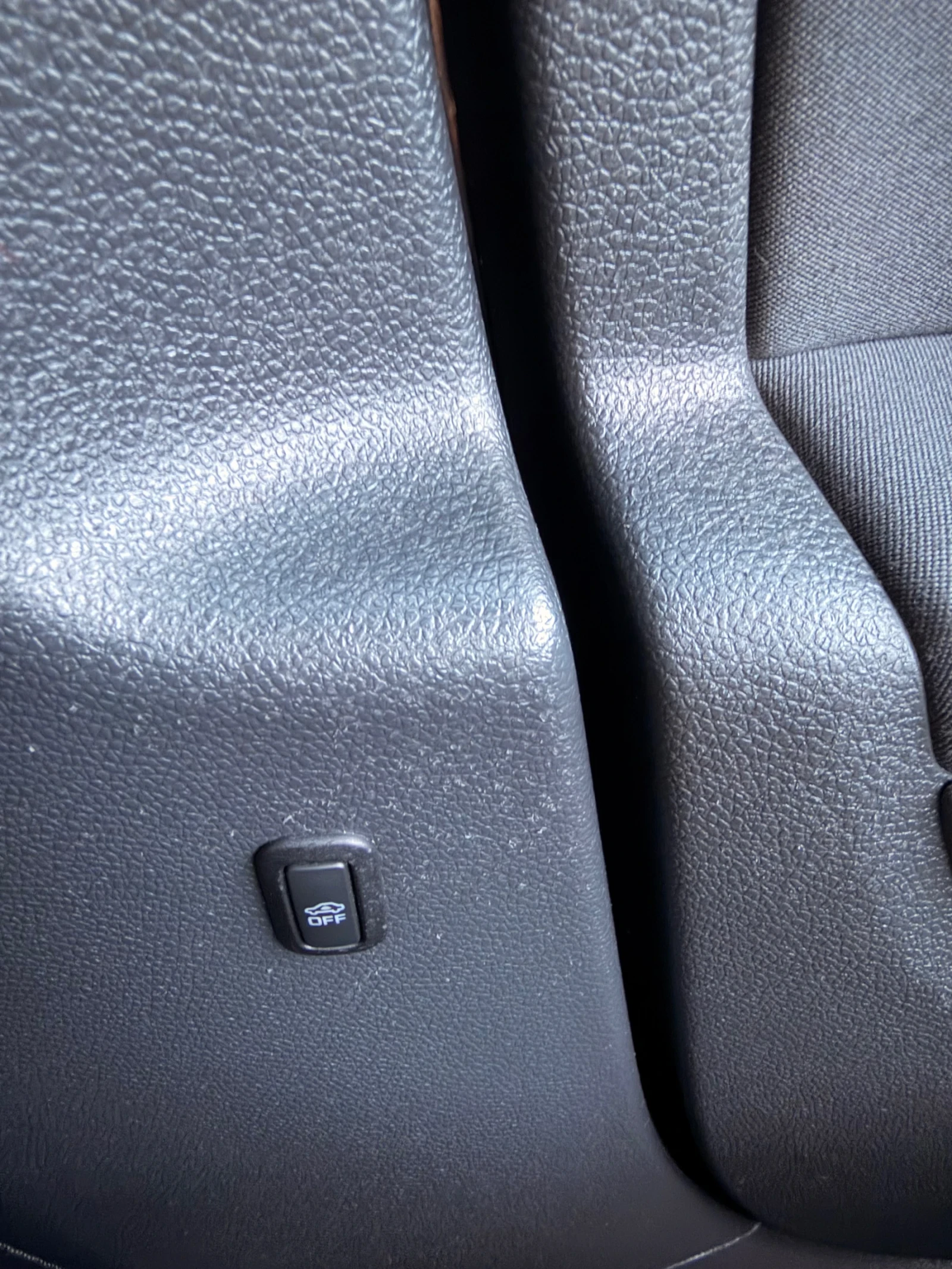 VW Golf 2.0TDI 4-Motion Highline, снимка 9 - Автомобили и джипове - 53967027