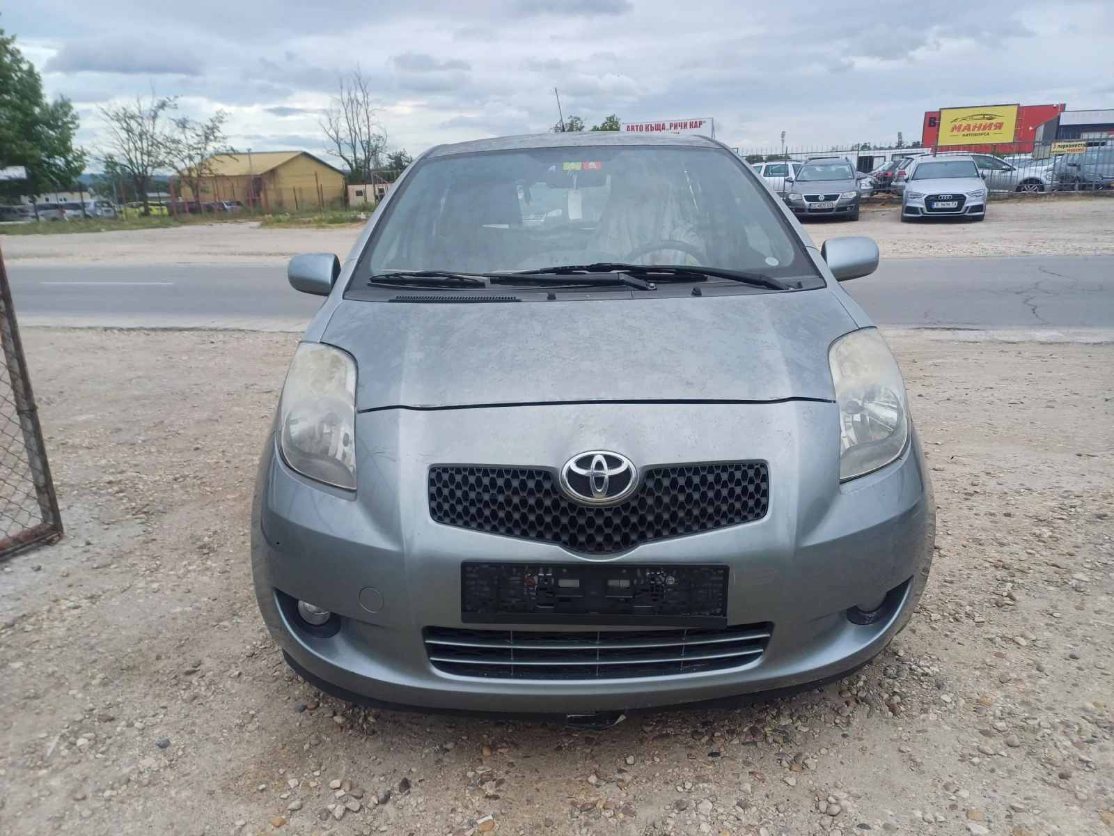 Toyota Yaris 1.4 D-4D., снимка 3 - Автомобили и джипове - 54630441
