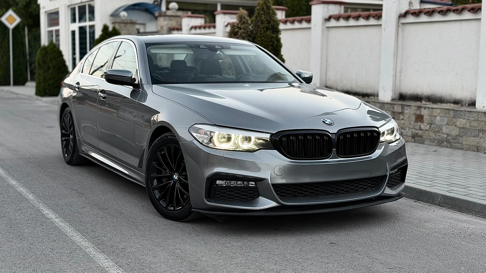 BMW 530 M Performance/Бартер/Лизинг, снимка 4 - Автомобили и джипове - 55567949