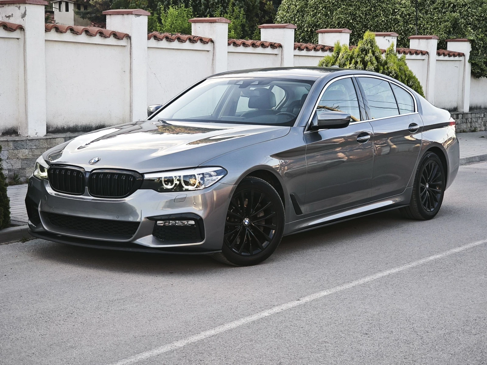 BMW 530 M Performance , снимка 2 - Автомобили и джипове - 54725242