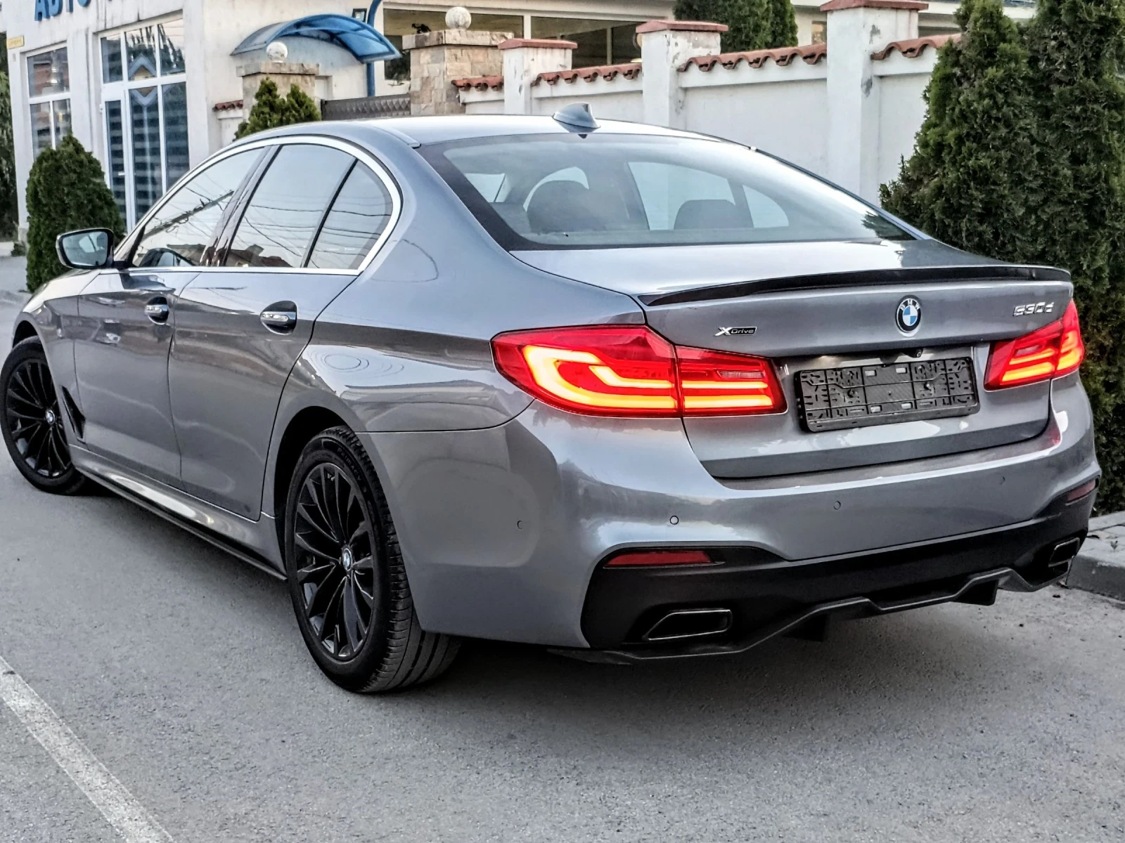 BMW 530 M Performance , снимка 6 - Автомобили и джипове - 54725242