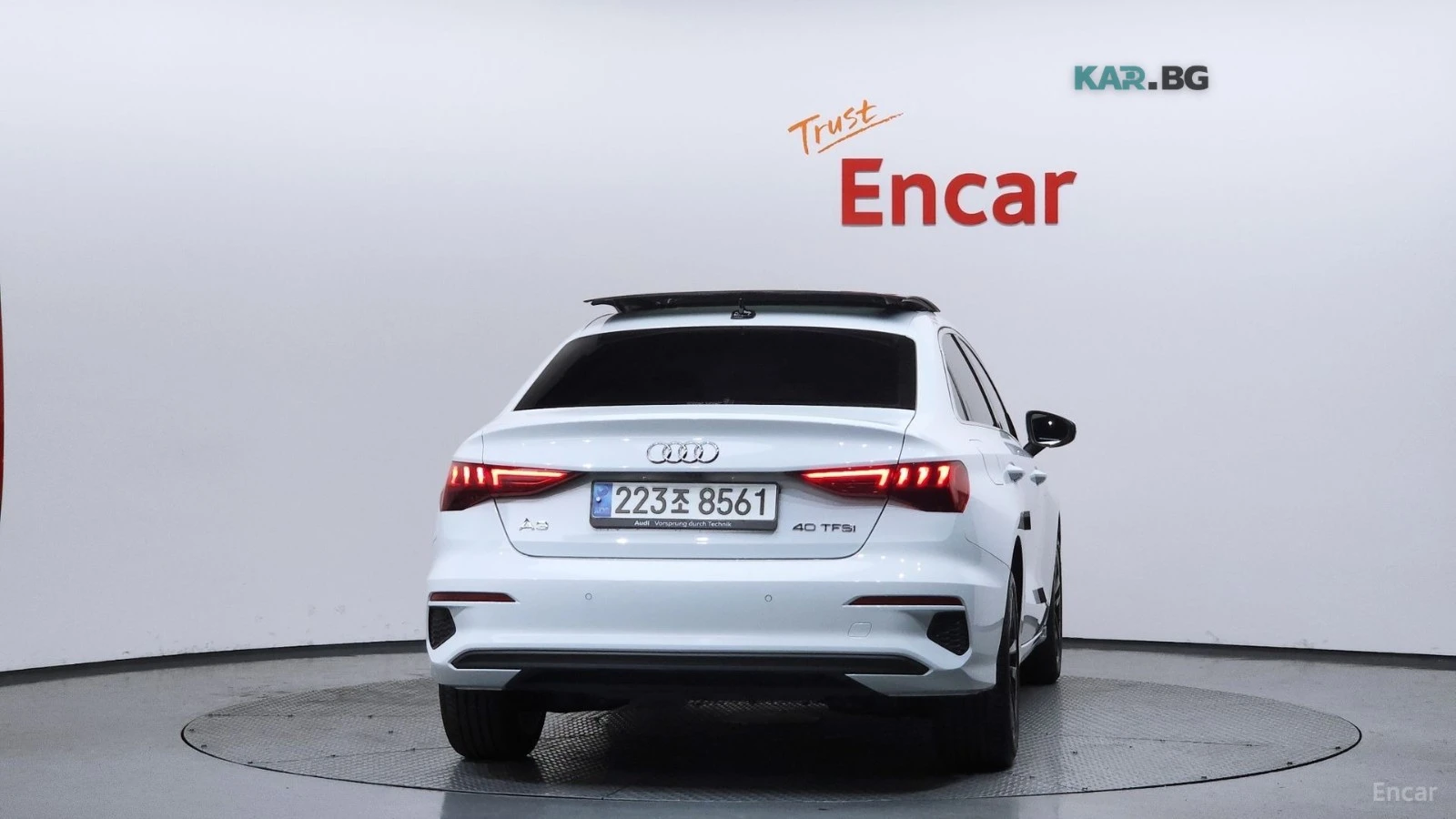 Audi A3 40TFSI* MATRIX* КАМЕРИ* ШИБИДАХ* ПОДГРЕВ* , снимка 4 - Автомобили и джипове - 54782453