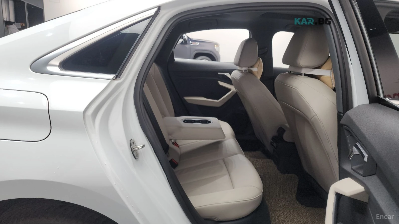 Audi A3 40TFSI* MATRIX* КАМЕРИ* ШИБИДАХ* ПОДГРЕВ* , снимка 10 - Автомобили и джипове - 54782453