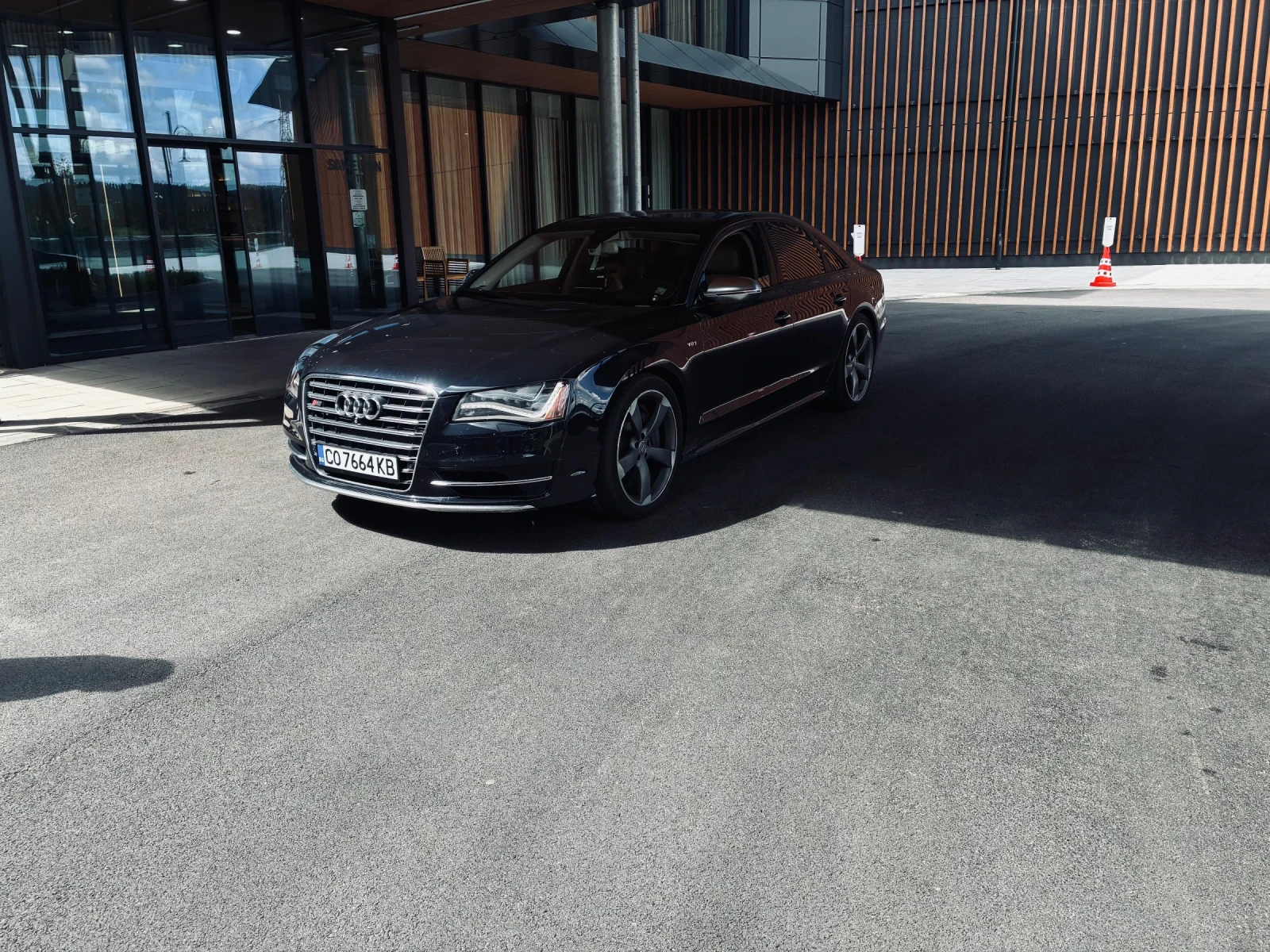 Audi S8, снимка 9 - Автомобили и джипове - 54873596