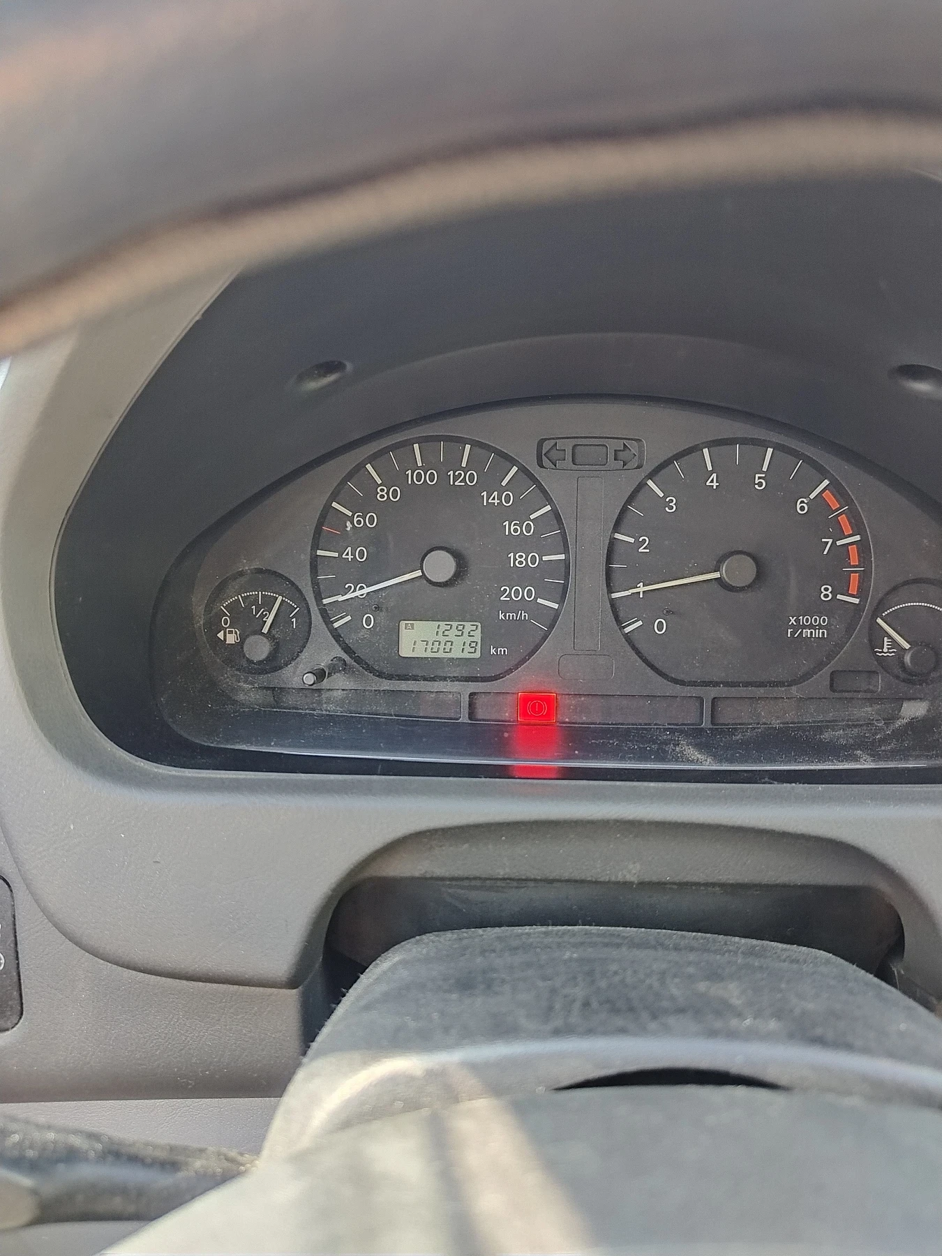 Mitsubishi Space star, снимка 2 - Автомобили и джипове - 54903624