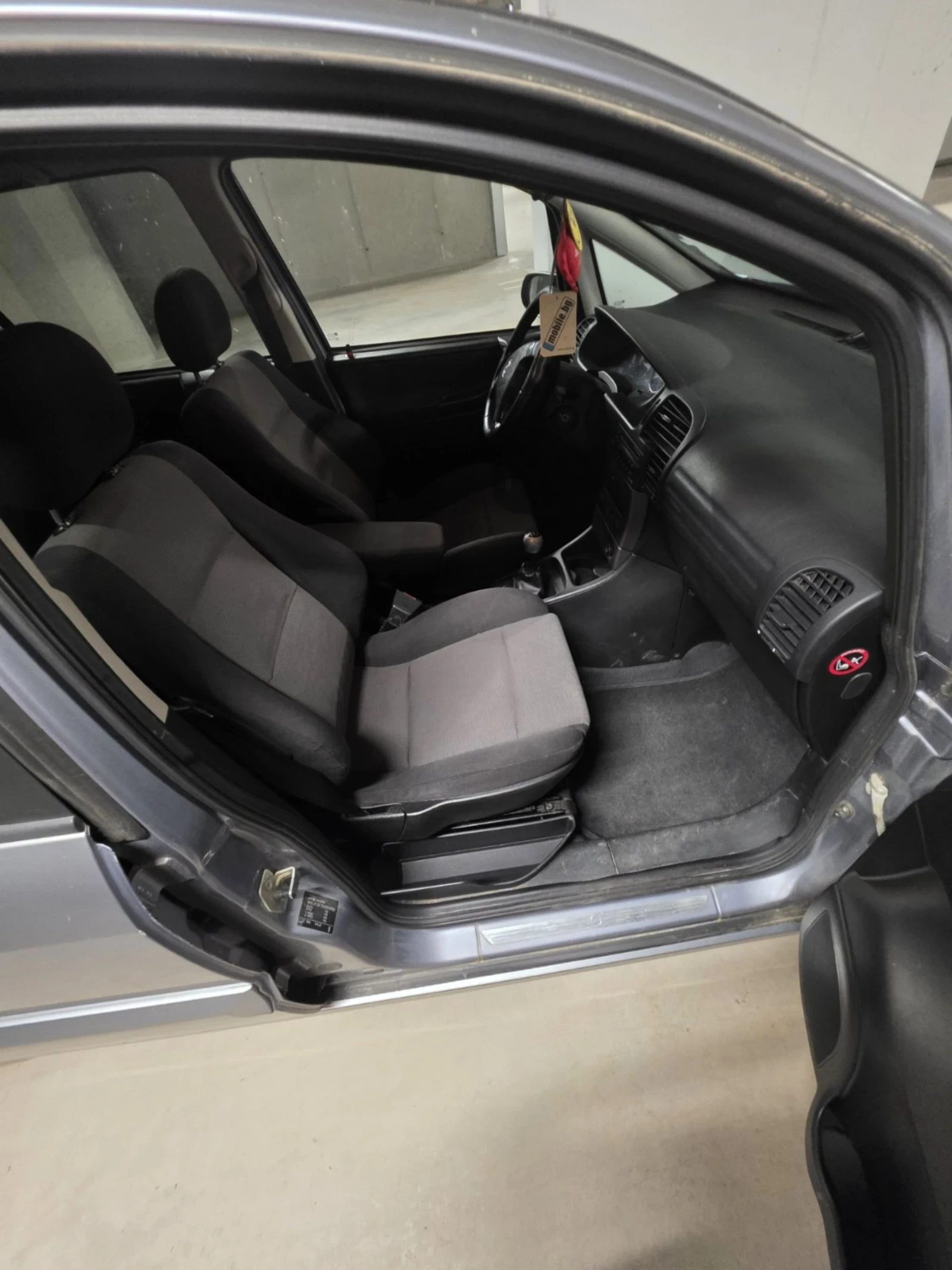 Opel Zafira, снимка 13 - Автомобили и джипове - 54982260