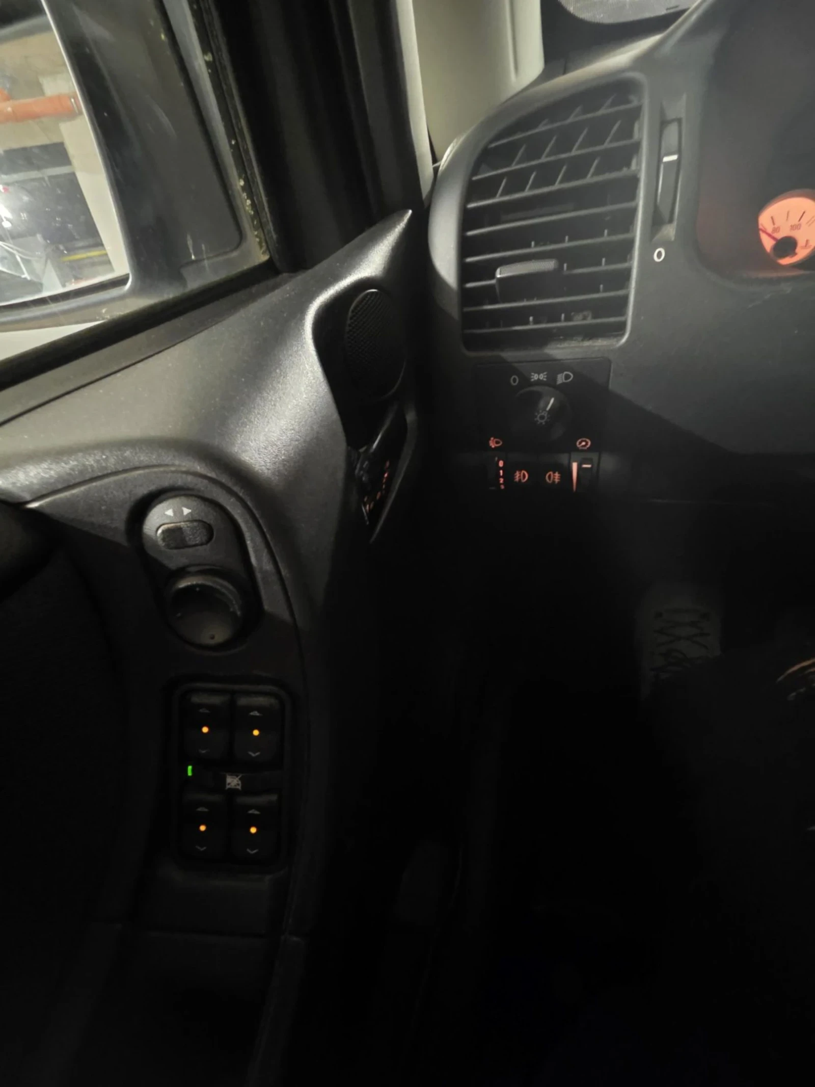 Opel Zafira, снимка 12 - Автомобили и джипове - 54982260