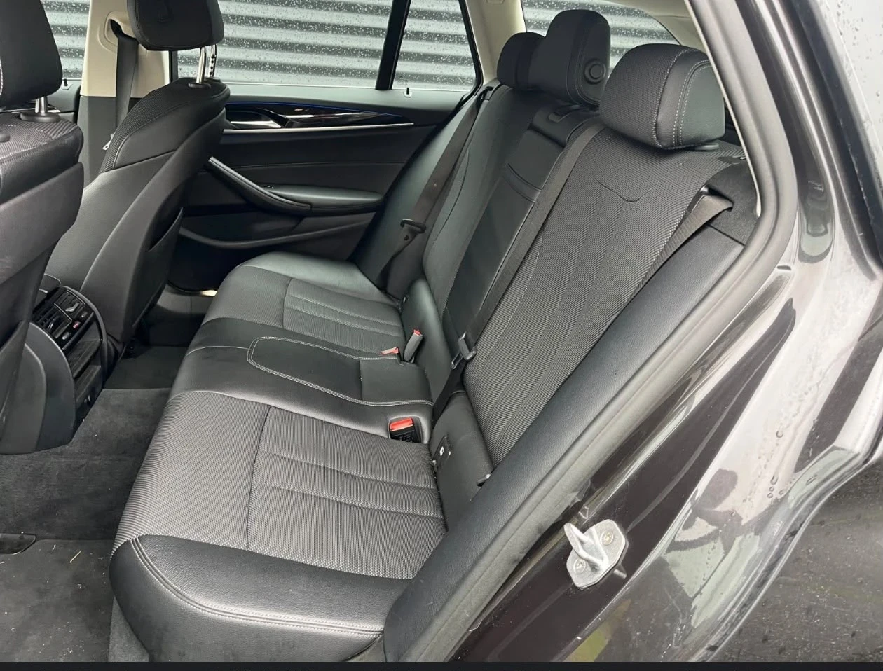 BMW 530 Sportline, снимка 8 - Автомобили и джипове - 55810180