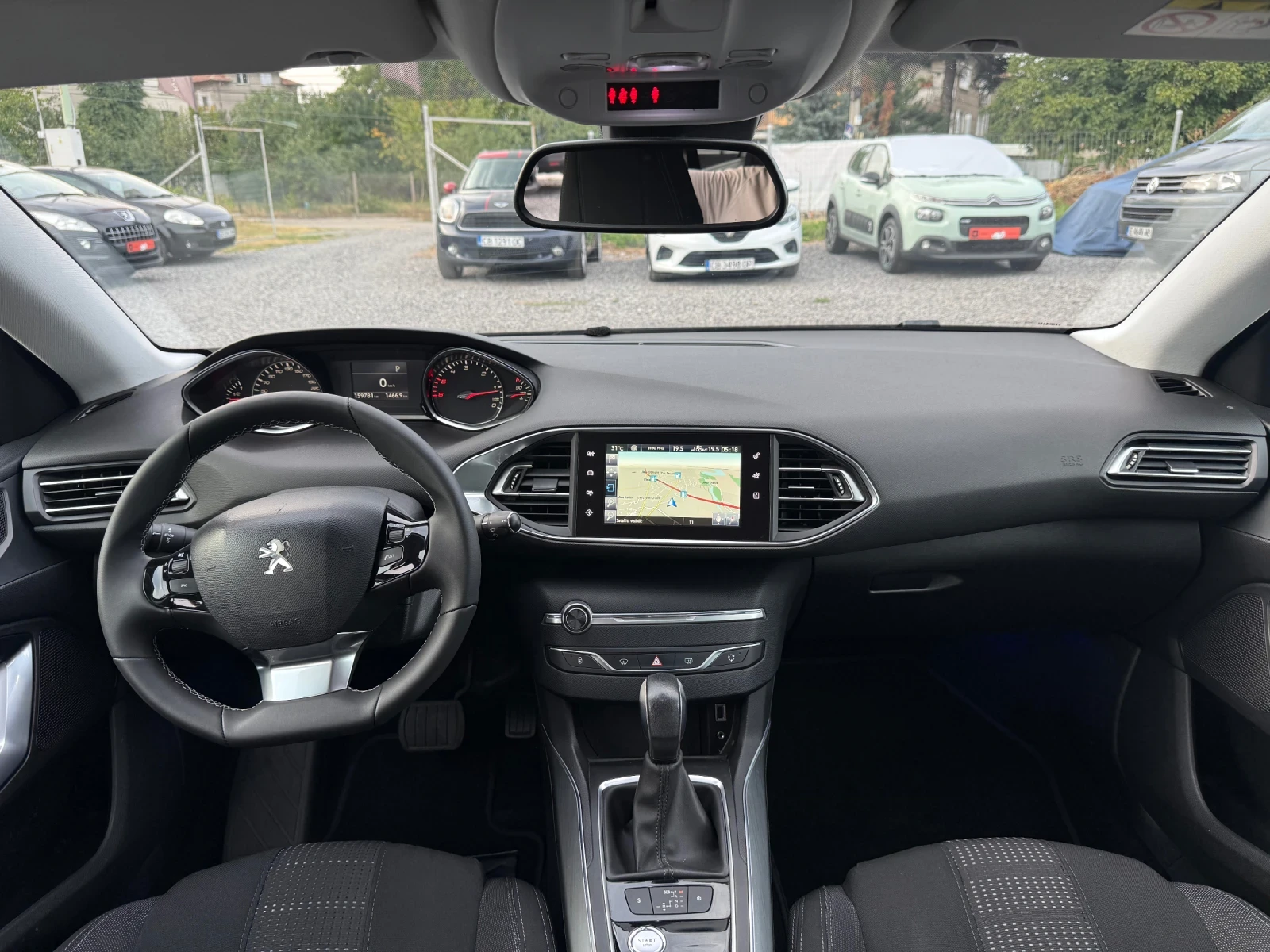 Peugeot 308 1.6 HDi Automatic/Full Led/Navi/Camera/Keyless/EU6, снимка 10 - Автомобили и джипове - 55869736