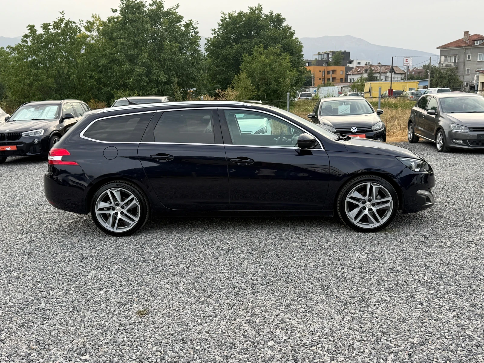 Peugeot 308 1.6 HDi Automatic/Full Led/Navi/Camera/Keyless/EU6, снимка 5 - Автомобили и джипове - 55869736