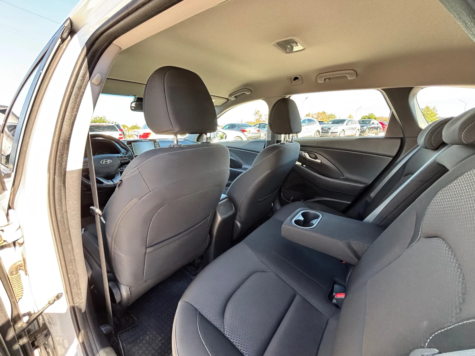 Hyundai I30 1.6CRDI/NAVI/LED/�������/EURO 6 | Mobile.bg � ����������� 11