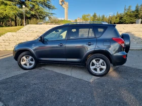 Toyota Rav4 2.2 D Kat, снимка 6