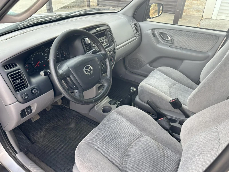 Mazda Tribute 2.0i 4x4, снимка 7 - Автомобили и джипове - 47184982