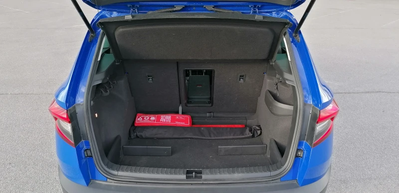 Skoda Karoq TSI, снимка 16 - Автомобили и джипове - 52753931