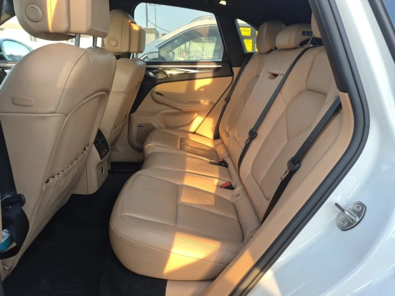 Porsche Macan 2018 S * CARFAX * БЕЗ ПЪРВОНАЧАЛНА ВНОСКА, снимка 13 - Автомобили и джипове - 52879701