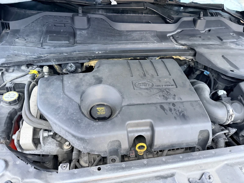 Land Rover Discovery Sport 2.0D , снимка 11 - Автомобили и джипове - 53597579