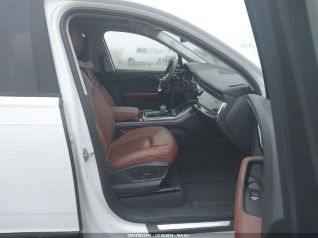 Audi Q7 RESTIGE 55 TFSI* QUATTRO* TIPTRONIC* MATRIX* , снимка 10 - Автомобили и джипове - 53262537