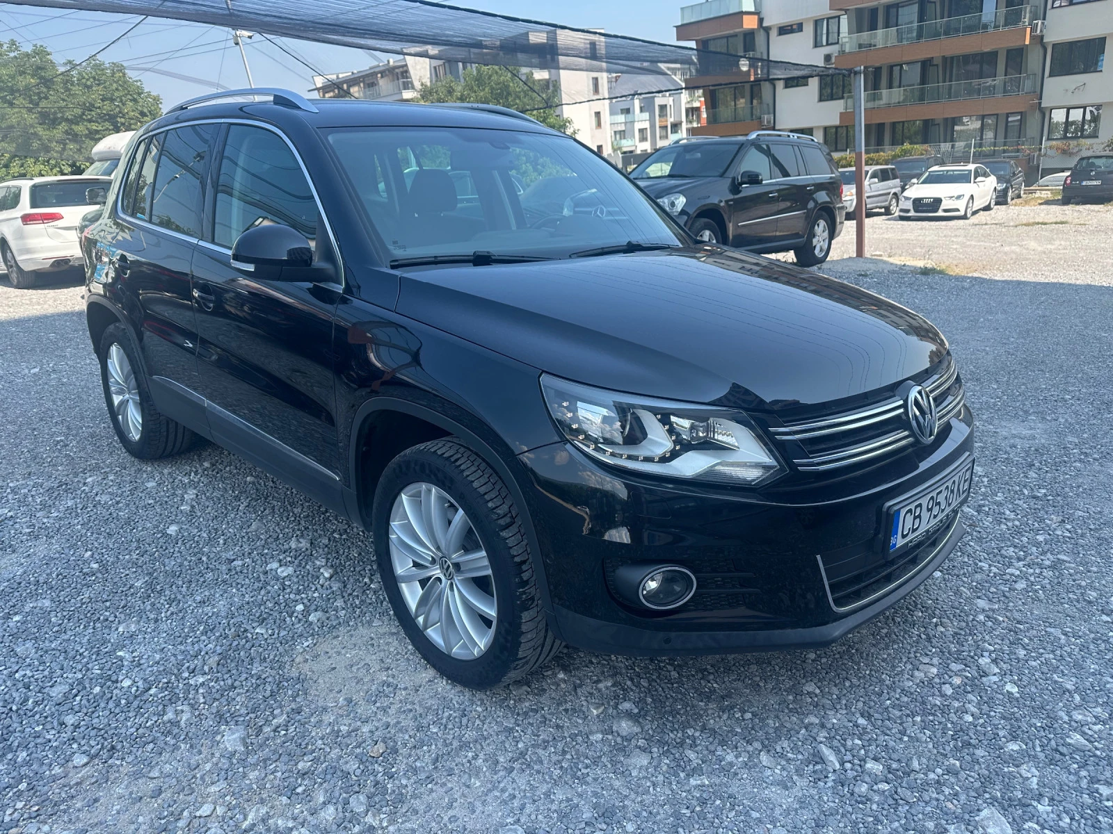 VW Tiguan АВТОМАТИК 4х4 НАВИГАЦИЯ - изображение 3