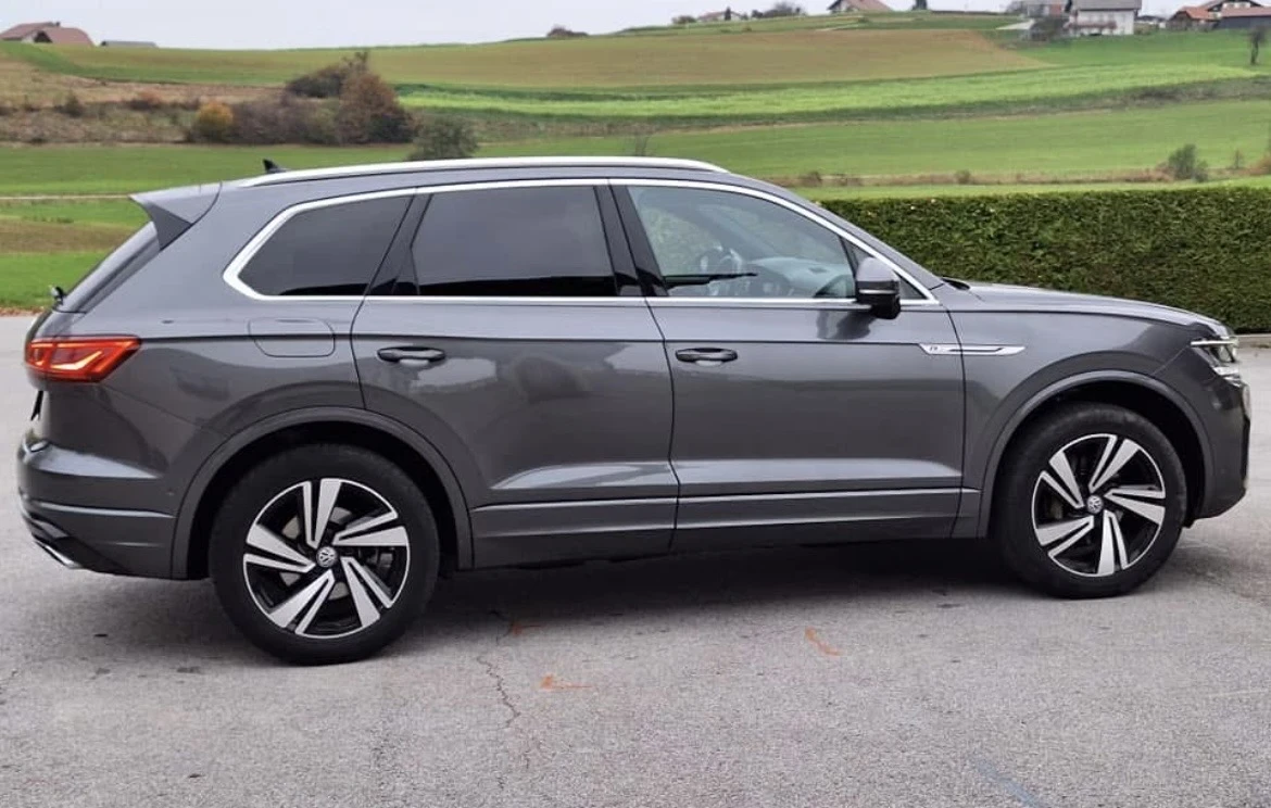 VW Touareg 3.0TDI 286HP R-LINE EURO 6 138000КМ - изображение 2