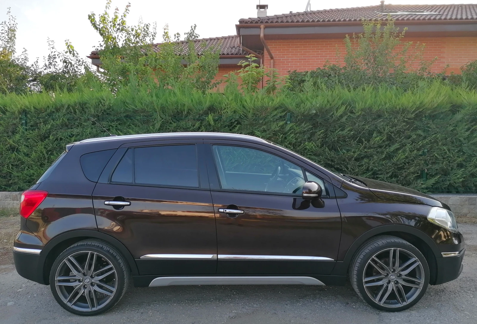 Suzuki SX4 S-Cross 1.6i-Навигация Камера KEYLESS-GO ADVENTURE - изображение 6