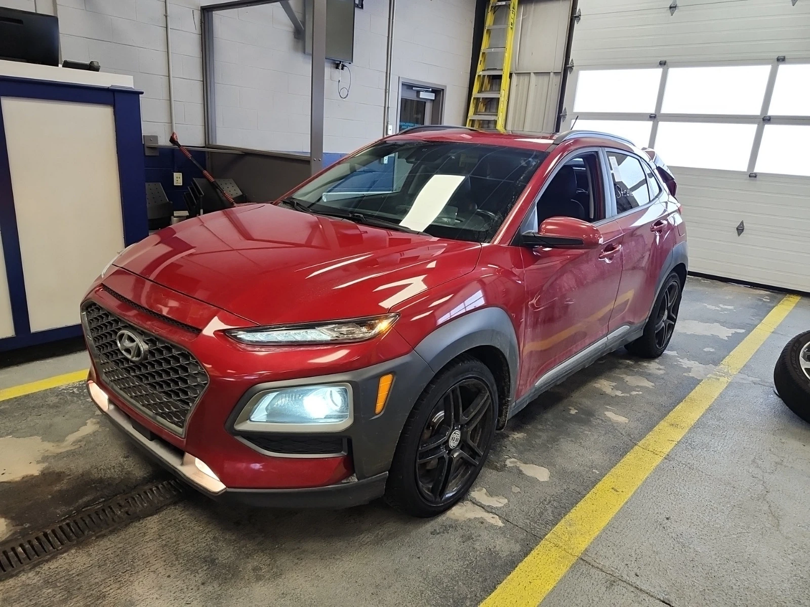 Hyundai Kona ULTIMATE * * CARFAX * * АВТО КРЕДИТ * *  - изображение 2