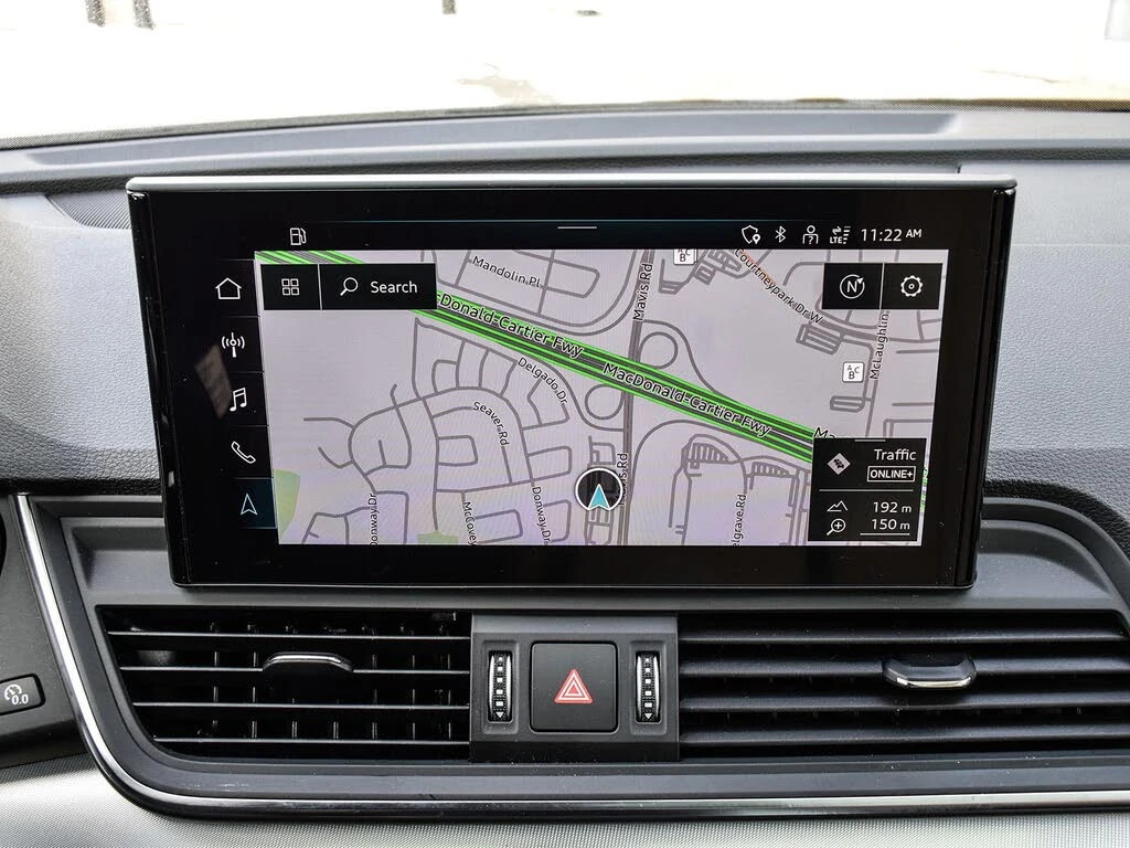 Audi Q5 Quattro* Technik45* АвтоКредит* (ЦЕНА ДО БГ), снимка 11 - Автомобили и джипове - 53739904