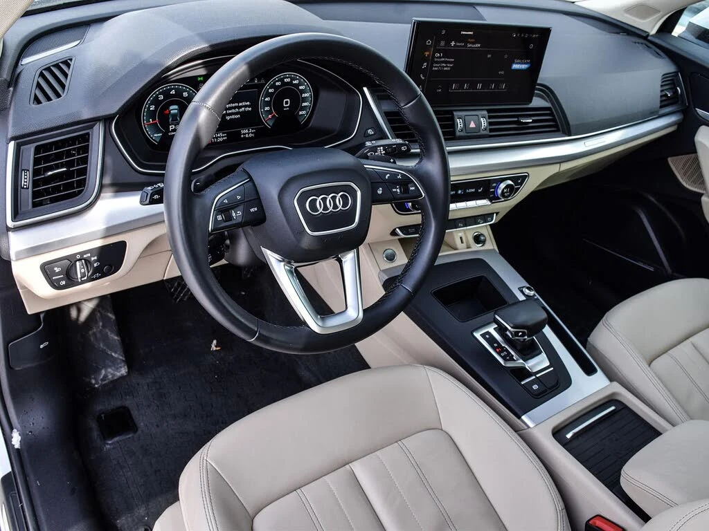 Audi Q5 Quattro* Technik45* АвтоКредит* (ЦЕНА ДО БГ), снимка 15 - Автомобили и джипове - 53739904