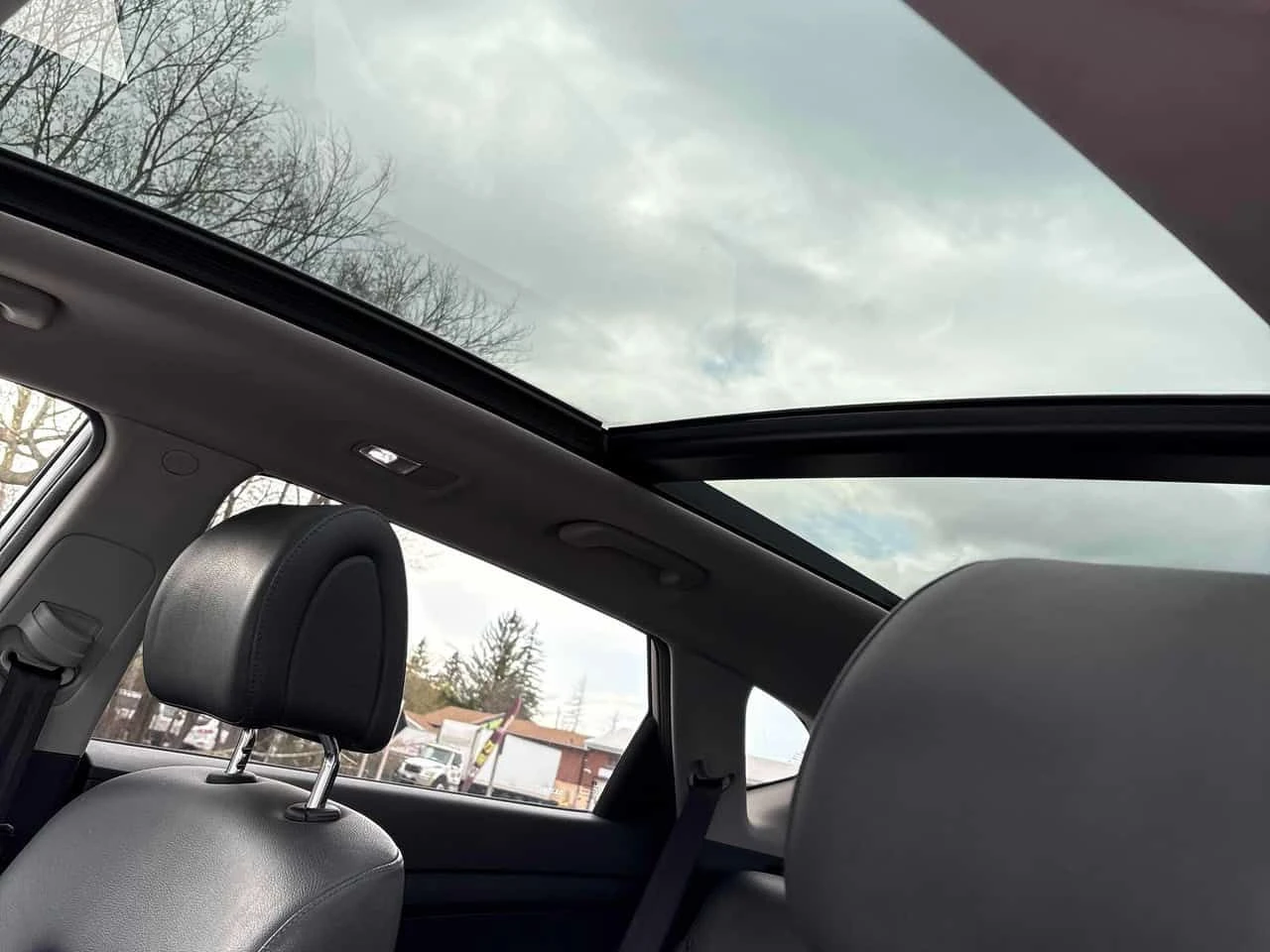 Hyundai Tucson * SE * CARFAX * �������� * ���� * KEYLESS  | Mobile.bg � ����������� 12