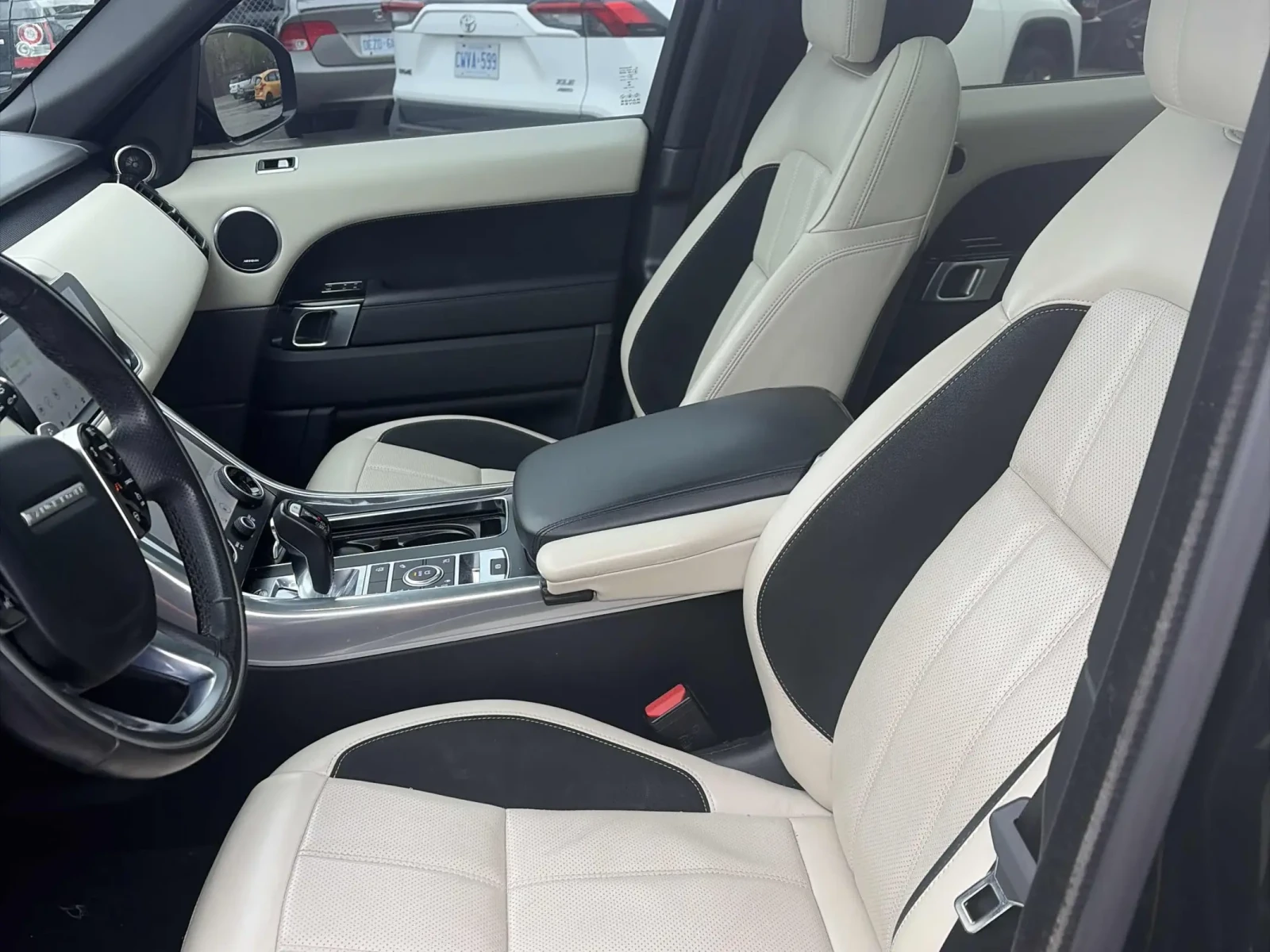 Land Rover Range Rover Sport V8 Supercharged HSE Dynamic* ПЪЛНА СЕРВИЗНА ИСТОРИ, снимка 10 - Автомобили и джипове - 54946162