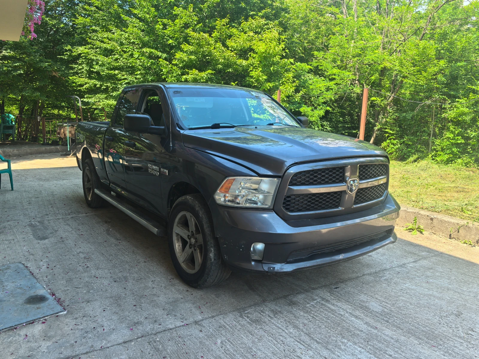 Dodge RAM 1500 5.7 2015, снимка 3 - Автомобили и джипове - 55181999