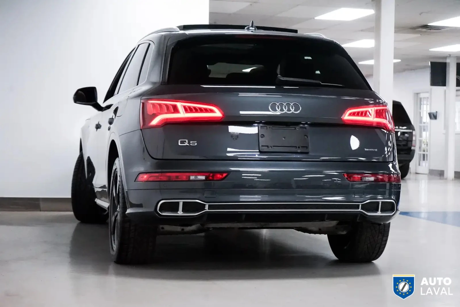 Audi Q5 55TFSI S LINE ЦЕНА ДО БЪЛГАРИЯ АВТОКРЕДИТ, снимка 12 - Автомобили и джипове - 55450955
