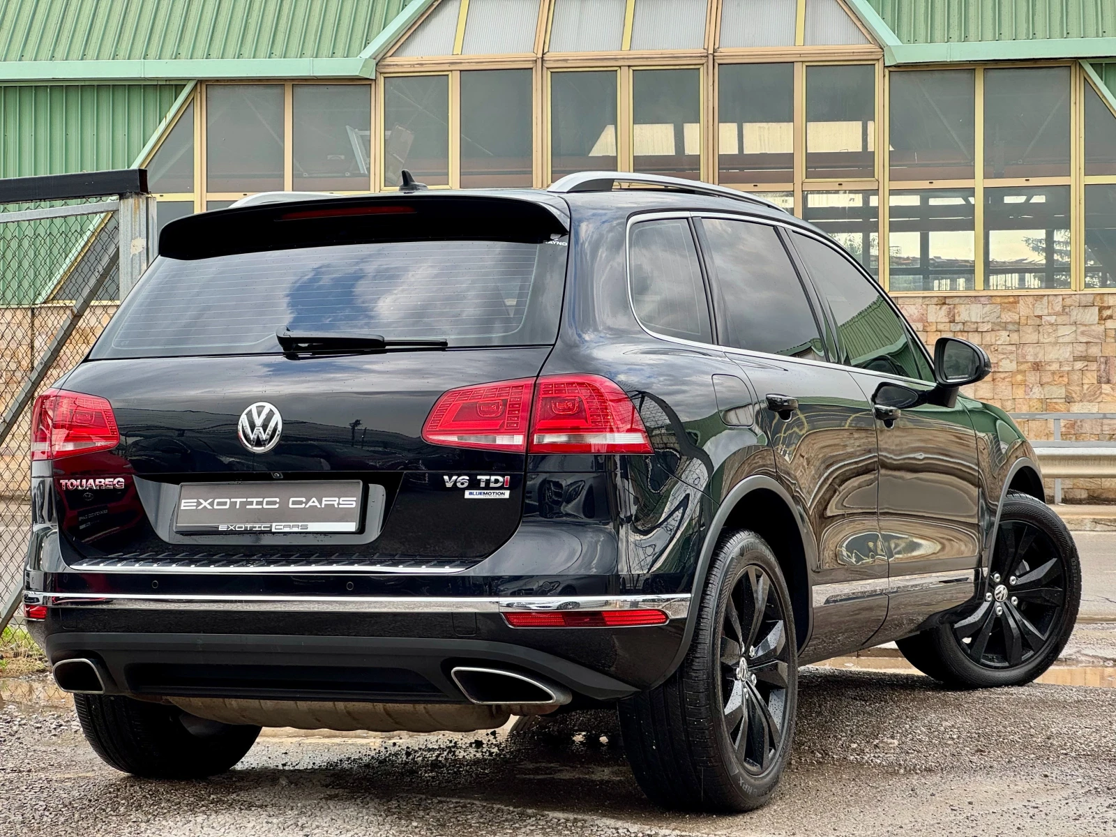 VW Touareg 3.0TDI 4motin ! Exclusive ! FaceLift !, снимка 4 - Автомобили и джипове - 55484943