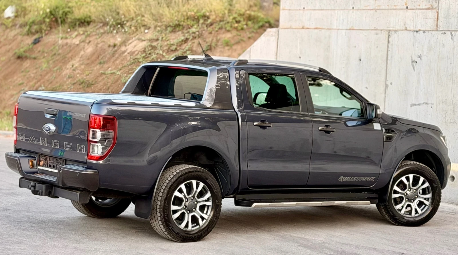 Ford Ranger 2.0Bi-Turbo * Wildtrak* * LED* * Camera* * Distron, снимка 8 - Автомобили и джипове - 55619192
