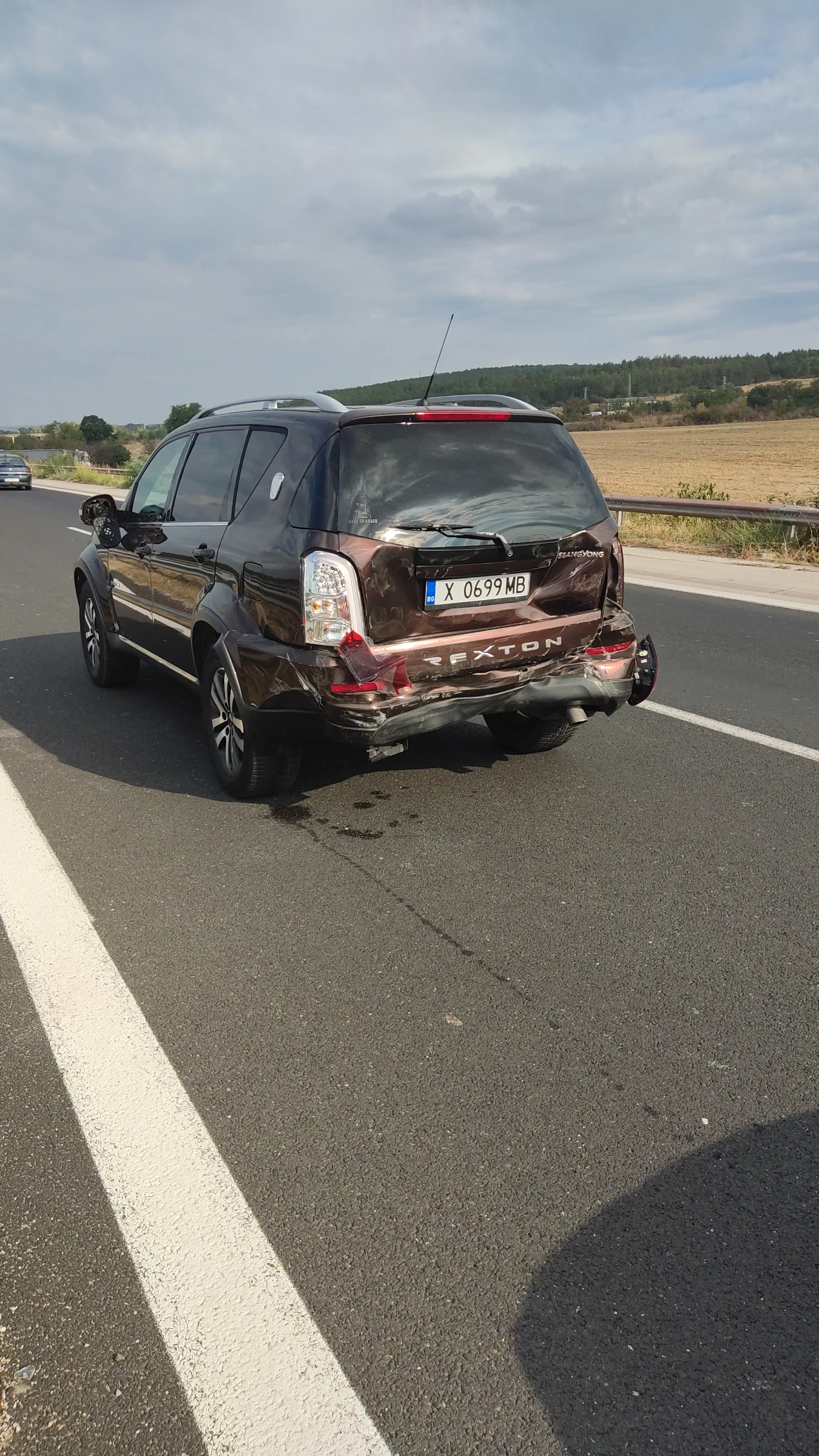 SsangYong Rexton RX200e-XDI, снимка 9 - Автомобили и джипове - 56629970