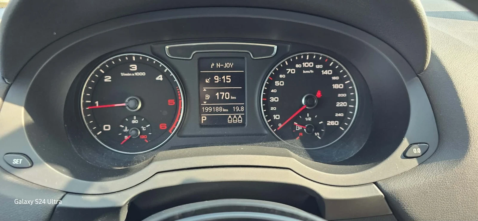 Audi Q3 2.0tdi 150ps Quattro Sline S-tronik, снимка 11 - Автомобили и джипове - 55904944