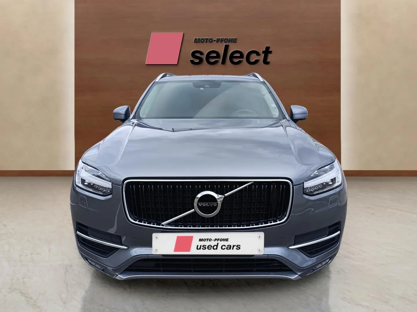 Volvo Xc90 2.0 D5, снимка 2 - Автомобили и джипове - 56301154