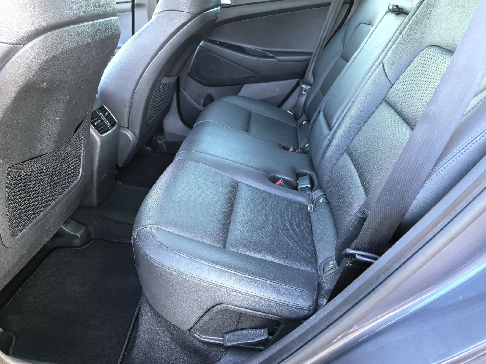 Hyundai Tucson 2.0 CRDI 4�4 | Mobile.bg � ����������� 12