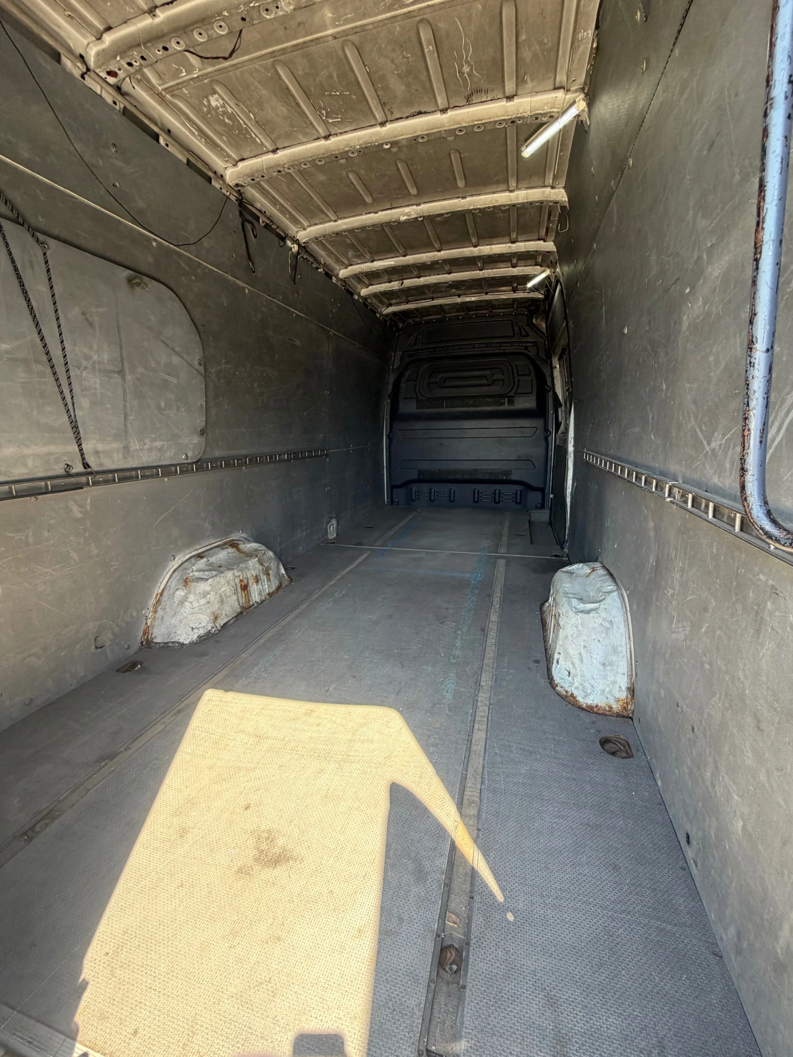 Mercedes-Benz Sprinter 316, снимка 8 - Бусове и автобуси - 55636224
